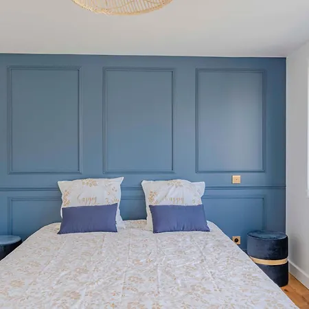 Neptune Apartment *