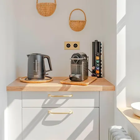 Neptune Apartment *